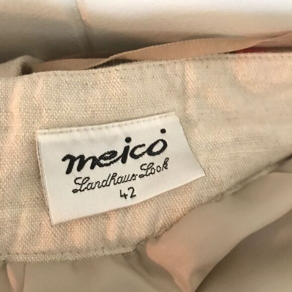 Vintage Linen Bavarian Blouse and Skirt by MEICO (42) - Picture 8 of 16